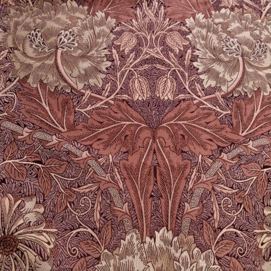 長座布団カバー　2枚セット　ウィリアム・モリス　ハニーサクル＆チューリップ