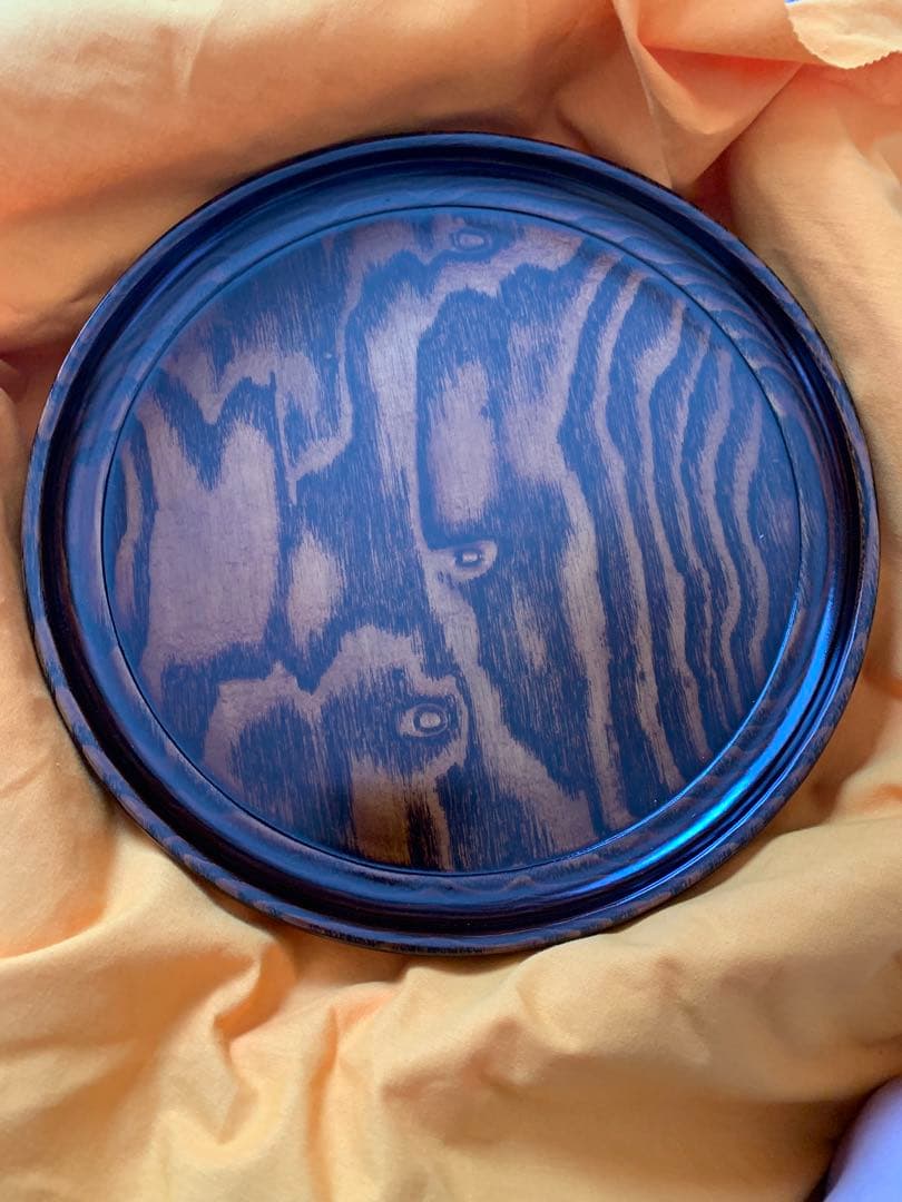 漆塗りの菓子器　専用箱付き