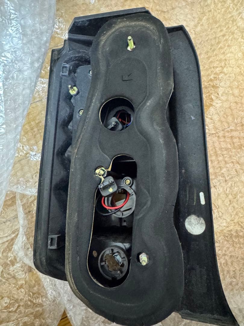 カローラルミオン　サンダーテール