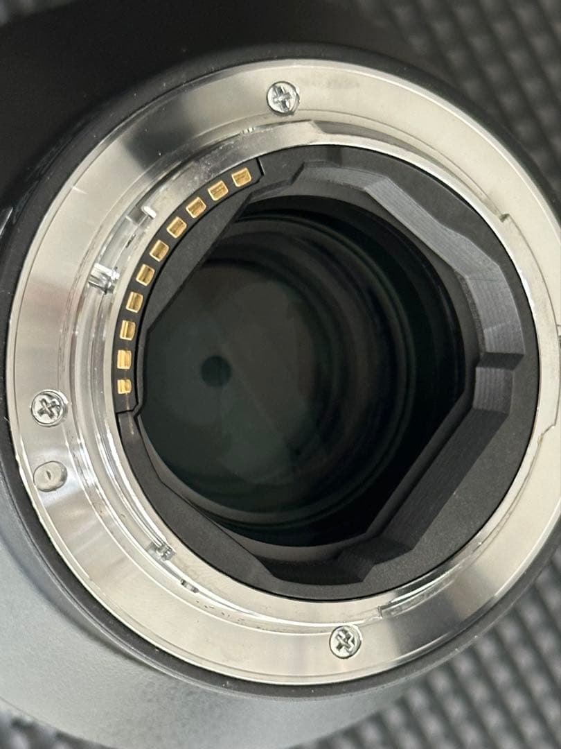 新品同様　SONY FE 135mm F1.8 GM レンズ