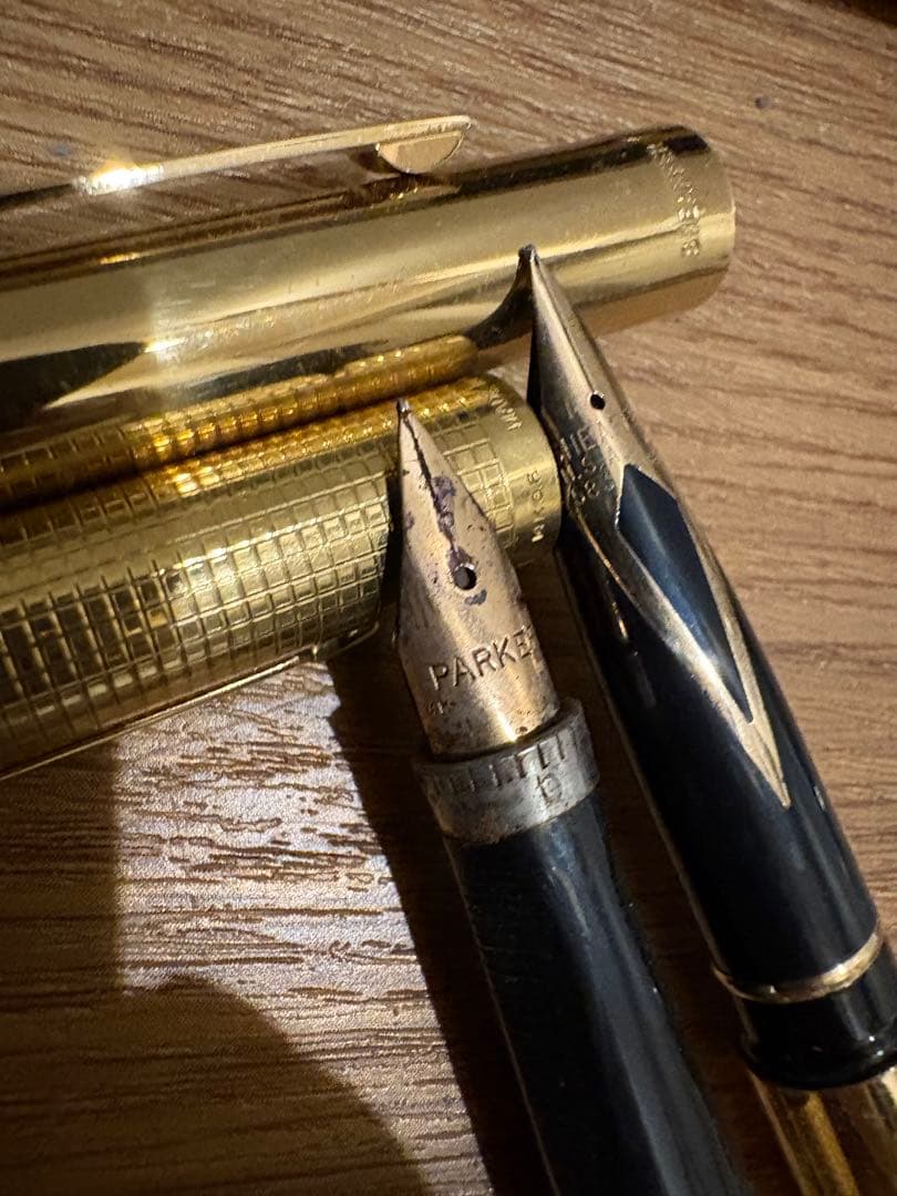 d*3様 万年筆　まとめ29本　モンブラン　シェーファー　プラチナ　ペリカン　パ