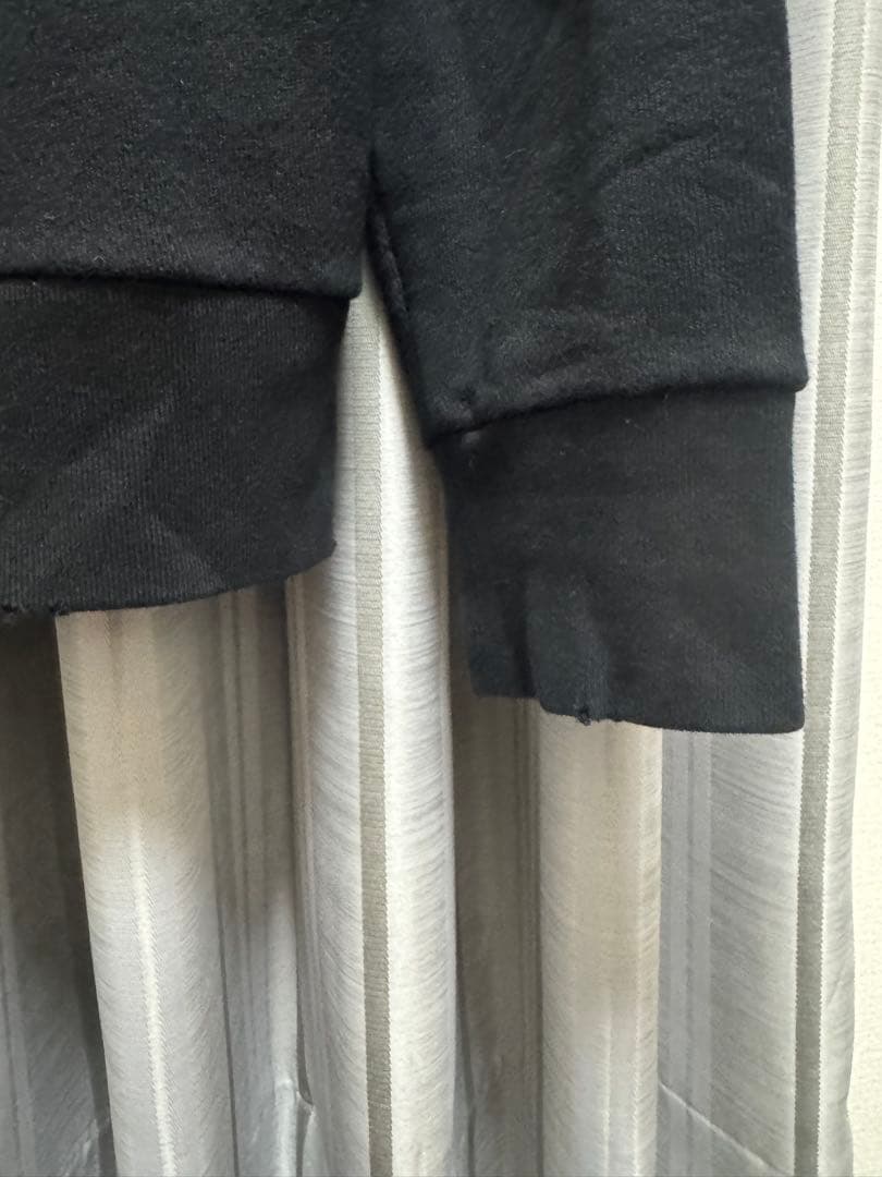 gucci 花柄刺繍　フラワースウェット