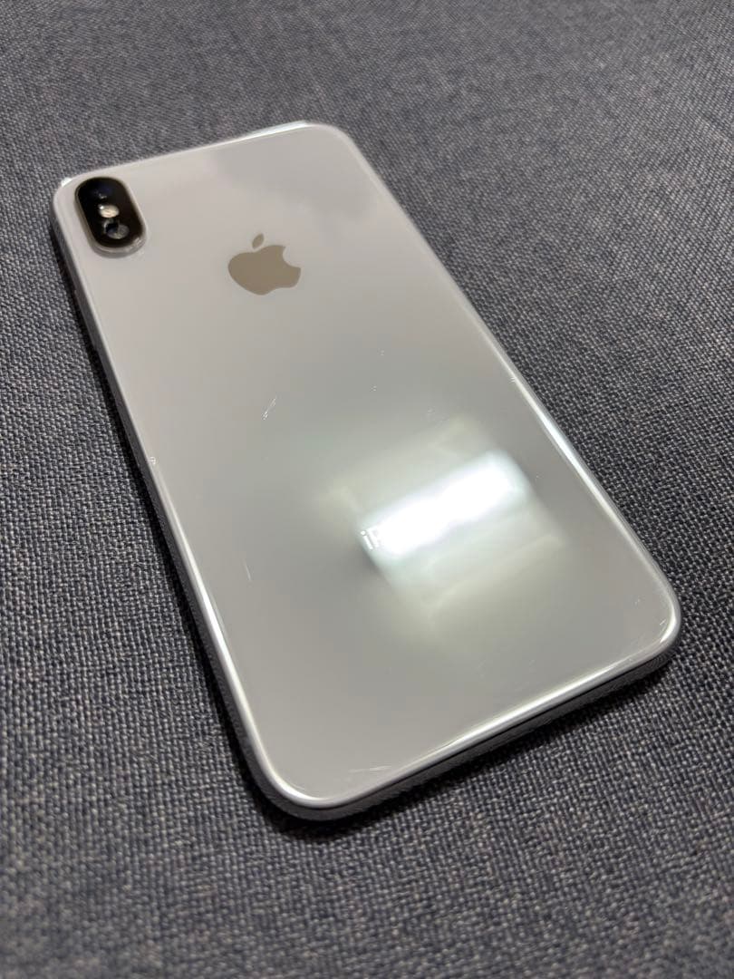 iPhone X ホワイト　256GB 携帯　アップル