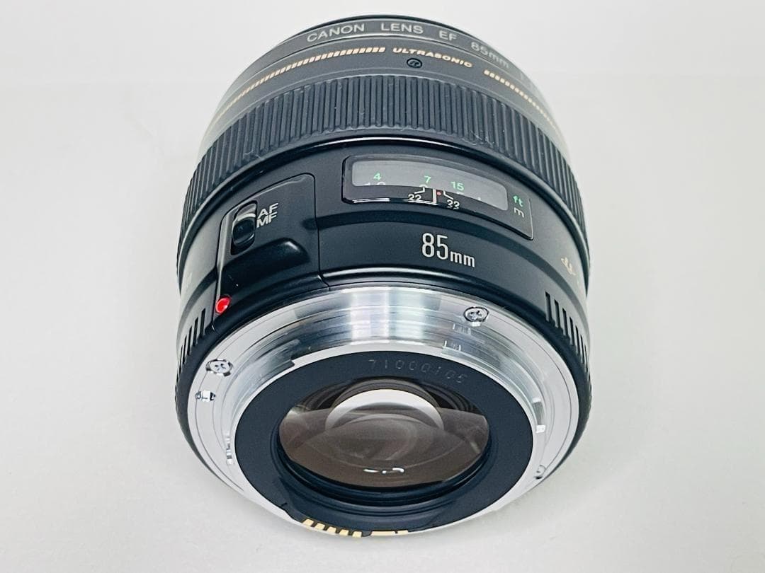 ☆極上品★Canon キヤノン EF 85mm f/1.8 USM 単焦点レンズ