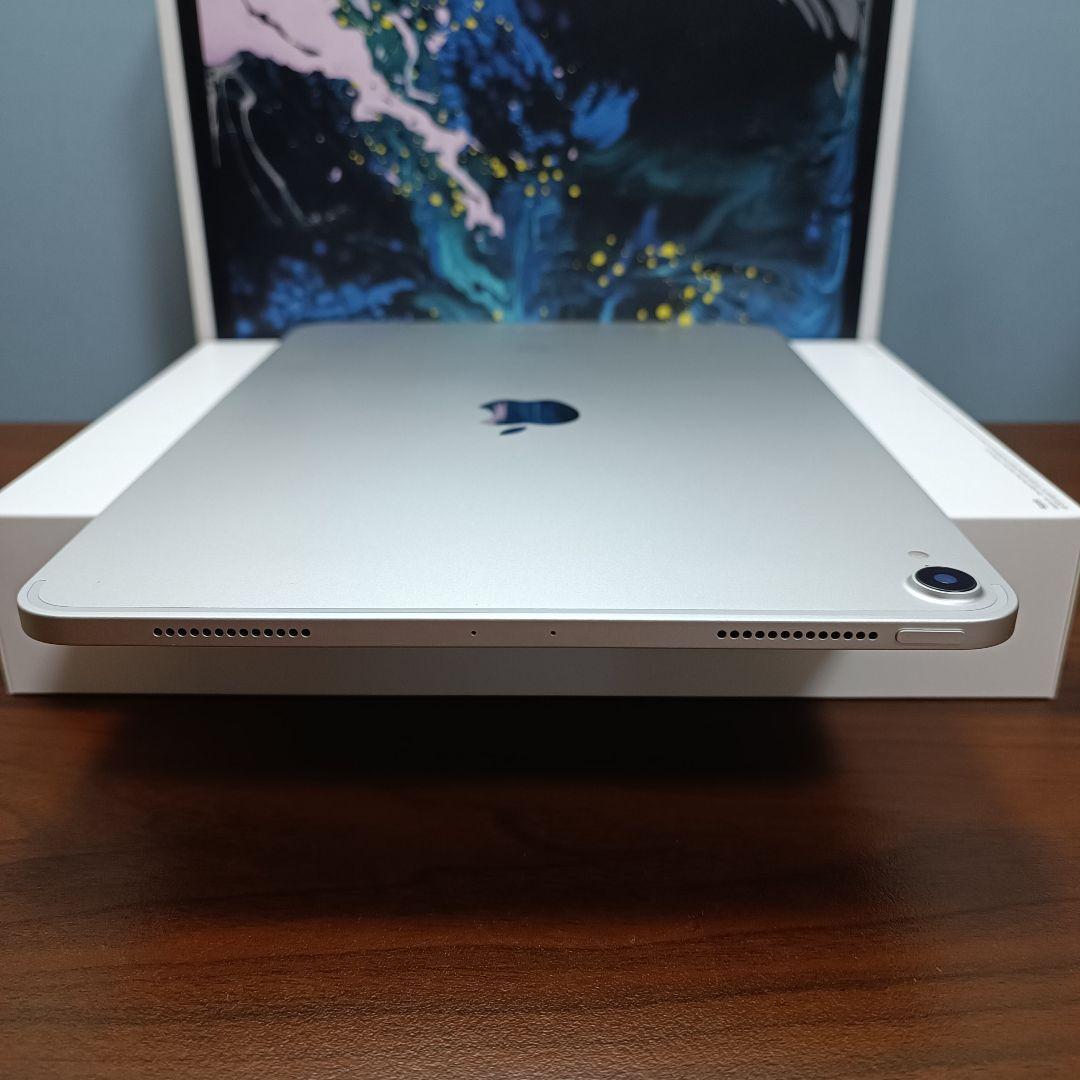 (美品)iPad Pro 11インチ WiFi 64GB キーボード付き