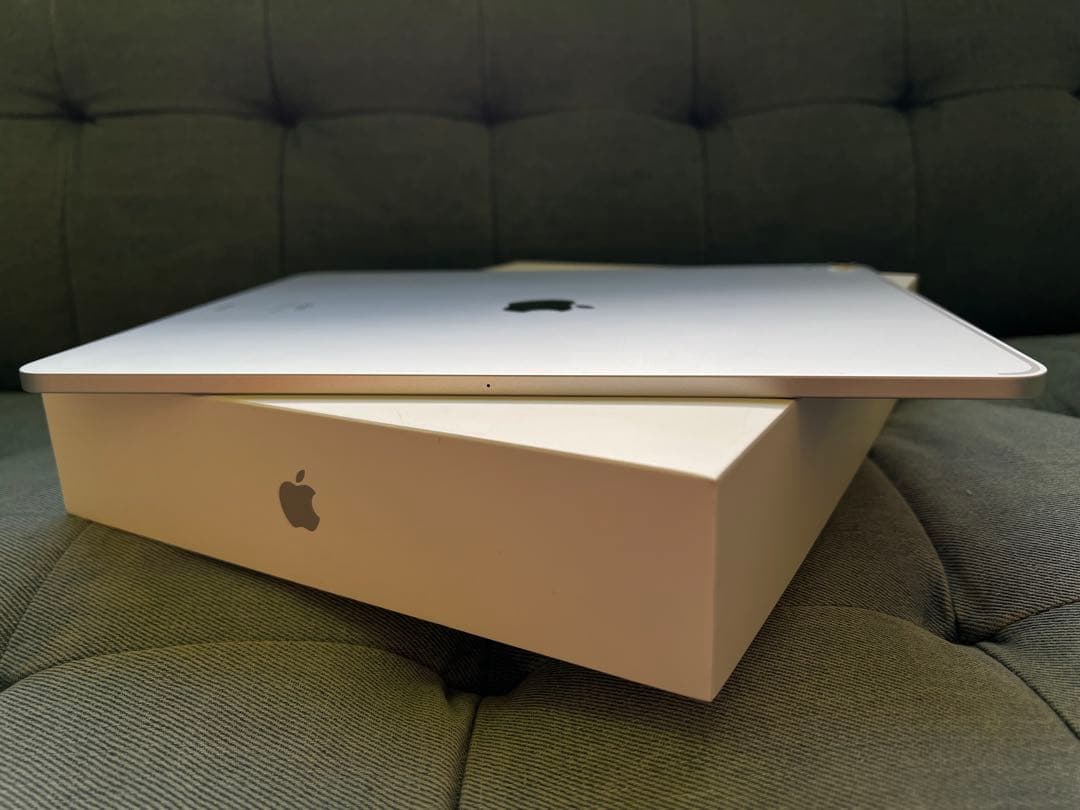 iPad Pro 12.9 第3世代　バッテリー最大容量100%