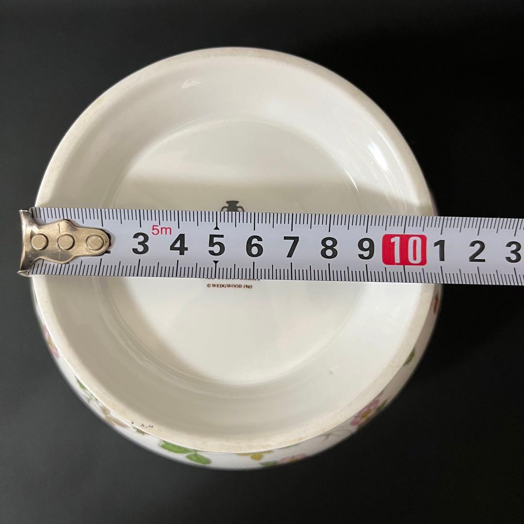 ウェッジウッド ワイルドストロベリー ラウンドベース 英国製 ヴィンテージ 花瓶