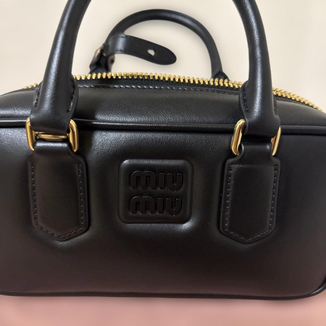 miu miu アルカディ レギュラー ショルダーバッグ