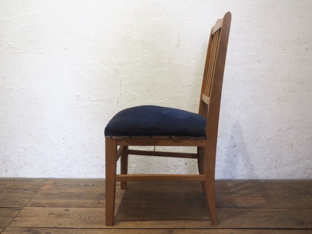 1296 ヴィンテージ　レトロな木製チェア　椅子　イス　学校　古家具　古道具