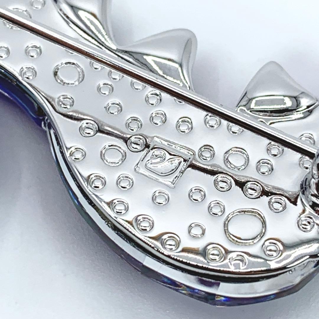 SWAROVSKI　スワロフスキー　タツノオトシゴ　ブローチ　クリスタル