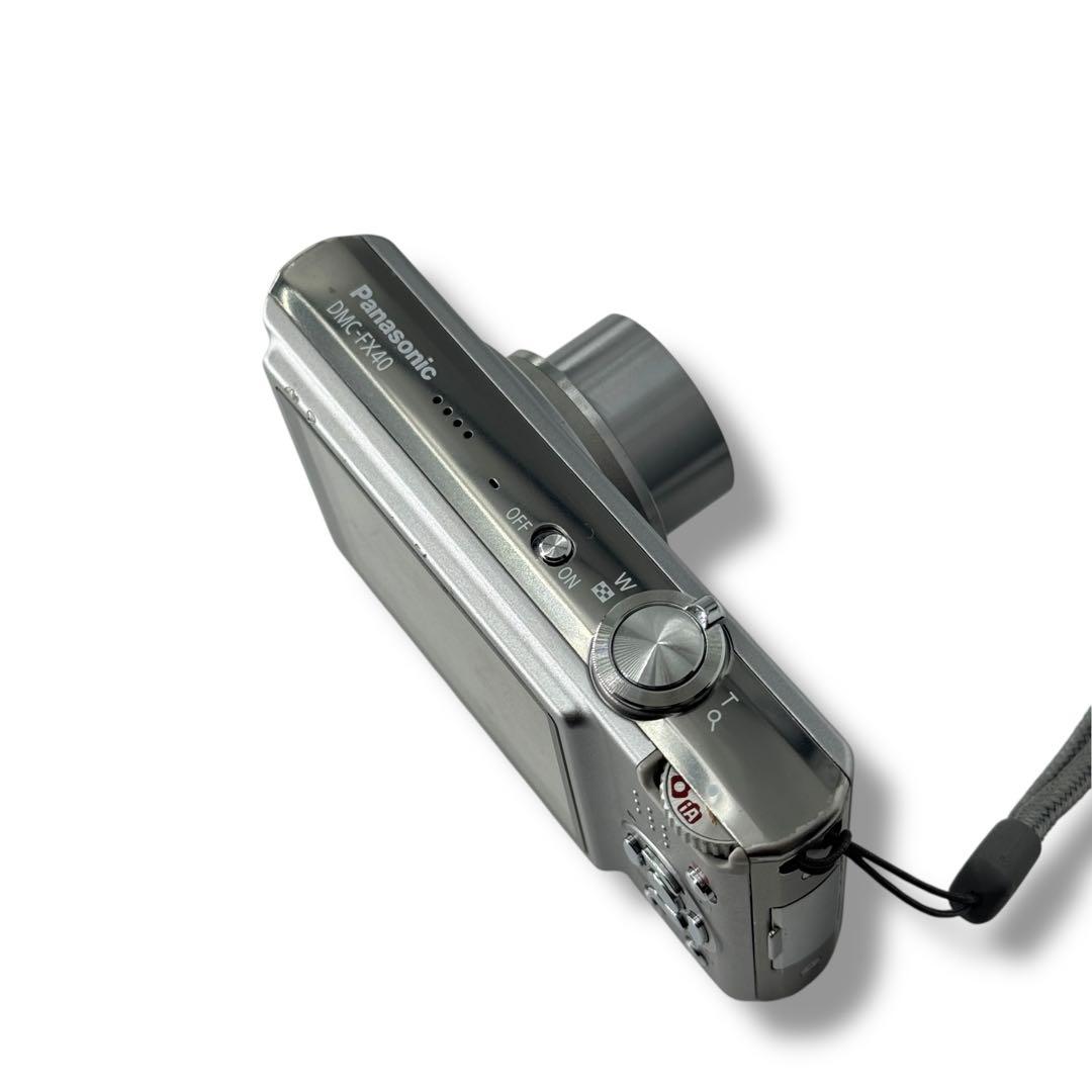 動作◎パナソニック LUMIX DMC-FX4 箱付き シルバー コンデジ