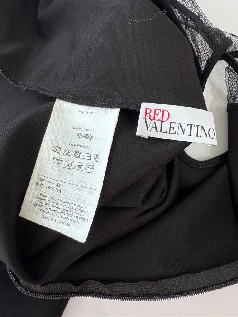 hana ☆☆RED VALENTINOワンピース　サイズXS