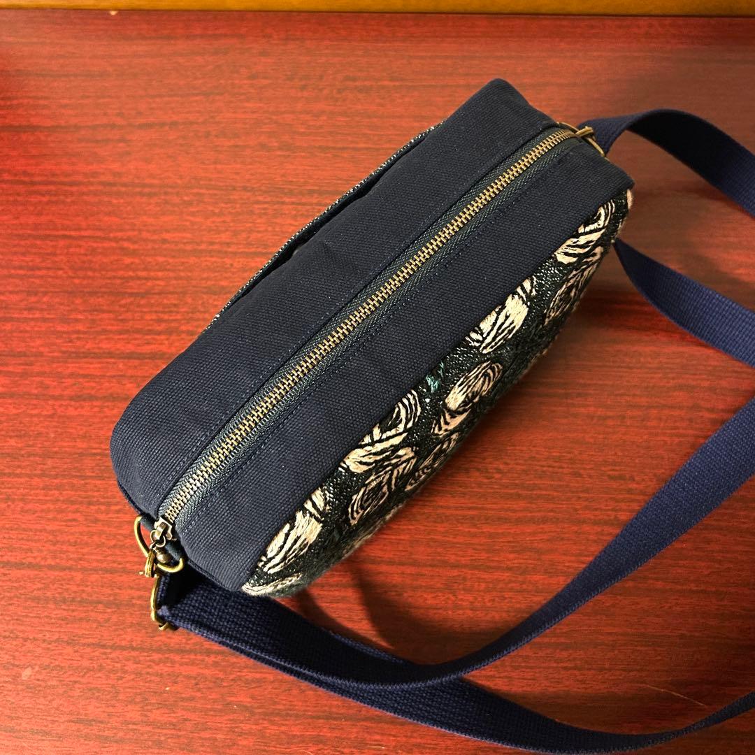 ミナペルホネン rosy(ネイビー&グリーン) ショルダーバック ミニポーチ付き