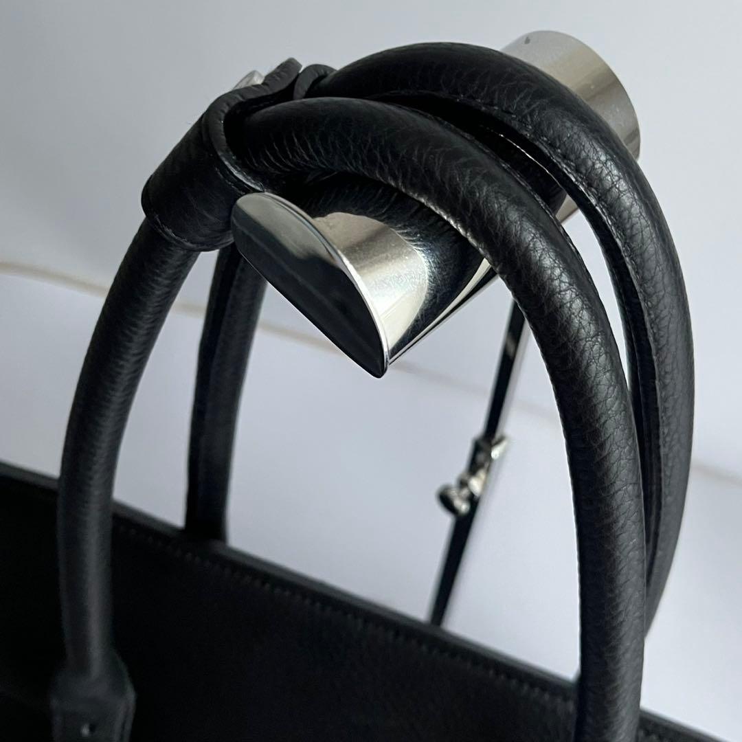 ✨未使用レベル✨　PELLE MORBIDA メイデンボヤージュ　バッグ　黒　L