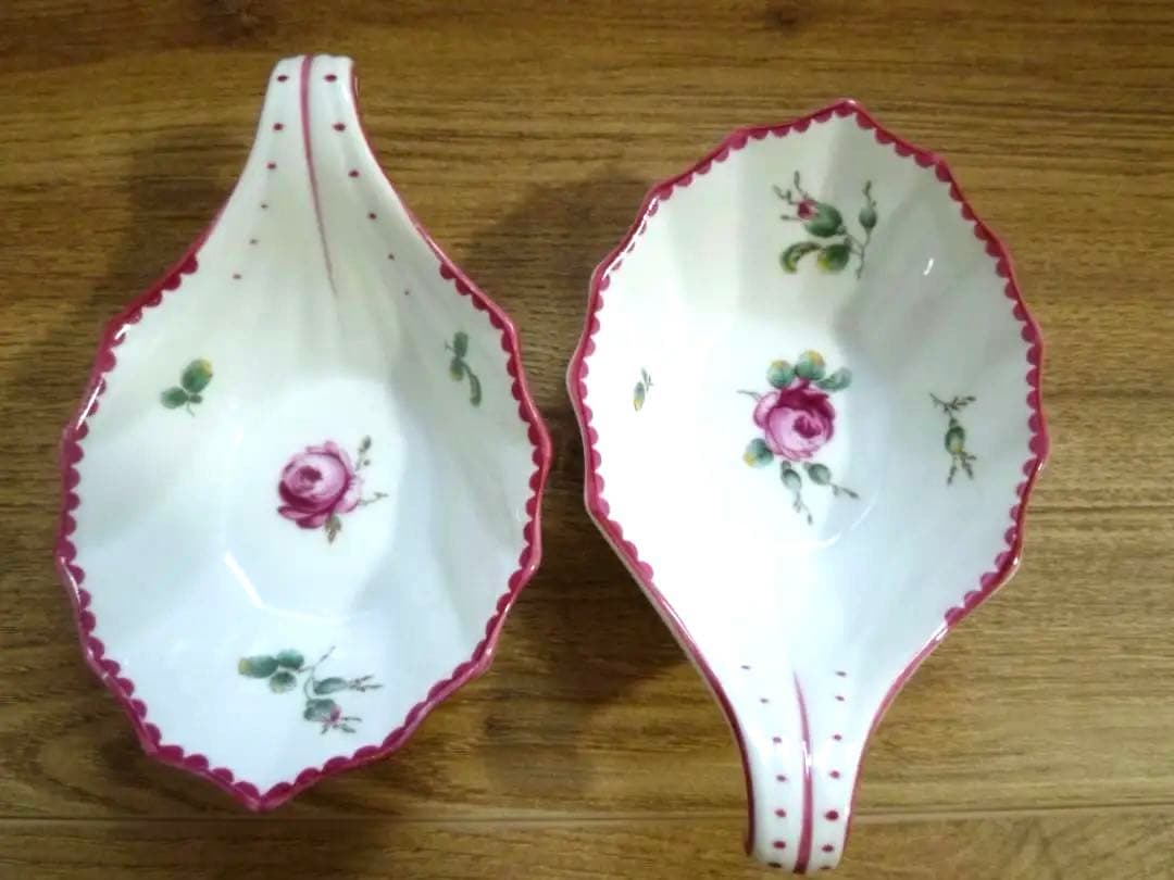 リチャードジノリ アンティックローズ スプーンレスト、2個