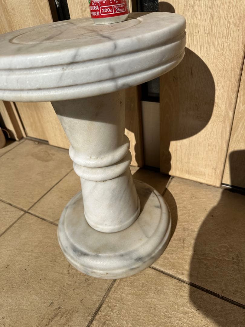 定価38000円　大理石　台座　ガーデニング　庭　椅子　ガーデン　植物　植木鉢