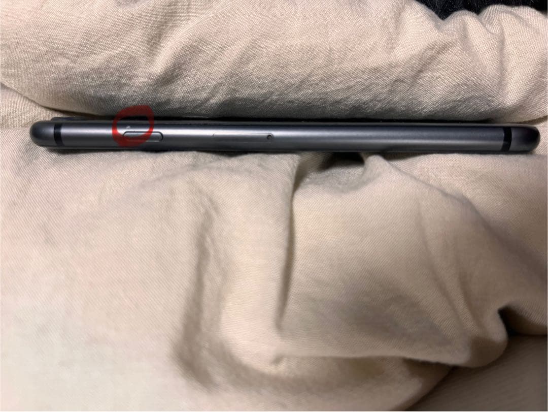 iPhone8 スペースグレー 本体