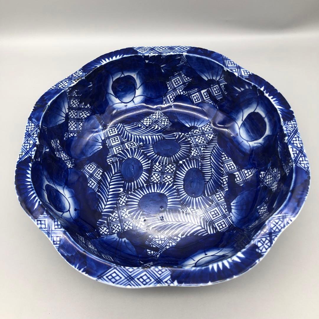 明治時代古伊万里幾何学模様ベロ藍印判手中押し鉢ボウル27cm伊万里焼骨董品