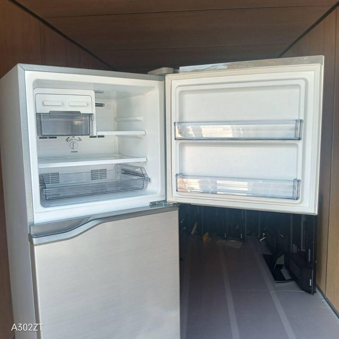 C06D9 送料設置無料　Panasonic　人気モデル　大型冷蔵庫　248L