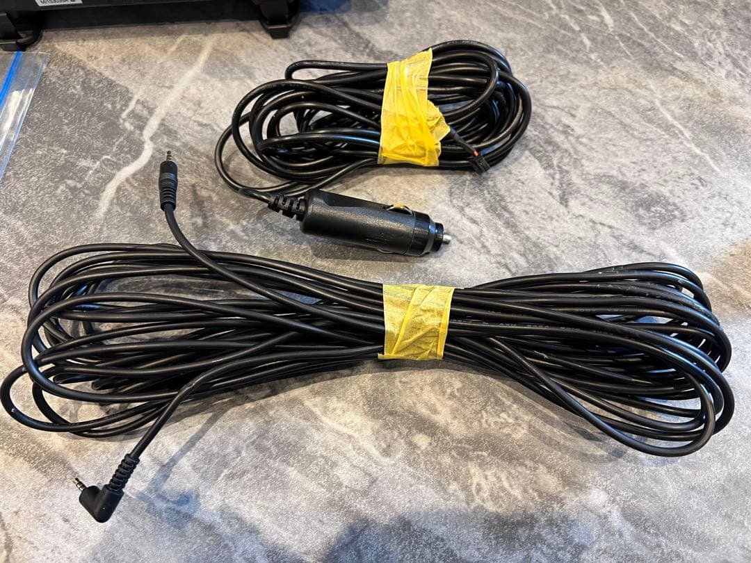 COMTEC ZDR048ドライブレコーダー