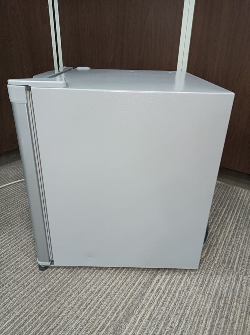 [八3474] Simplus 2021年製　1ドア冷凍庫　32L