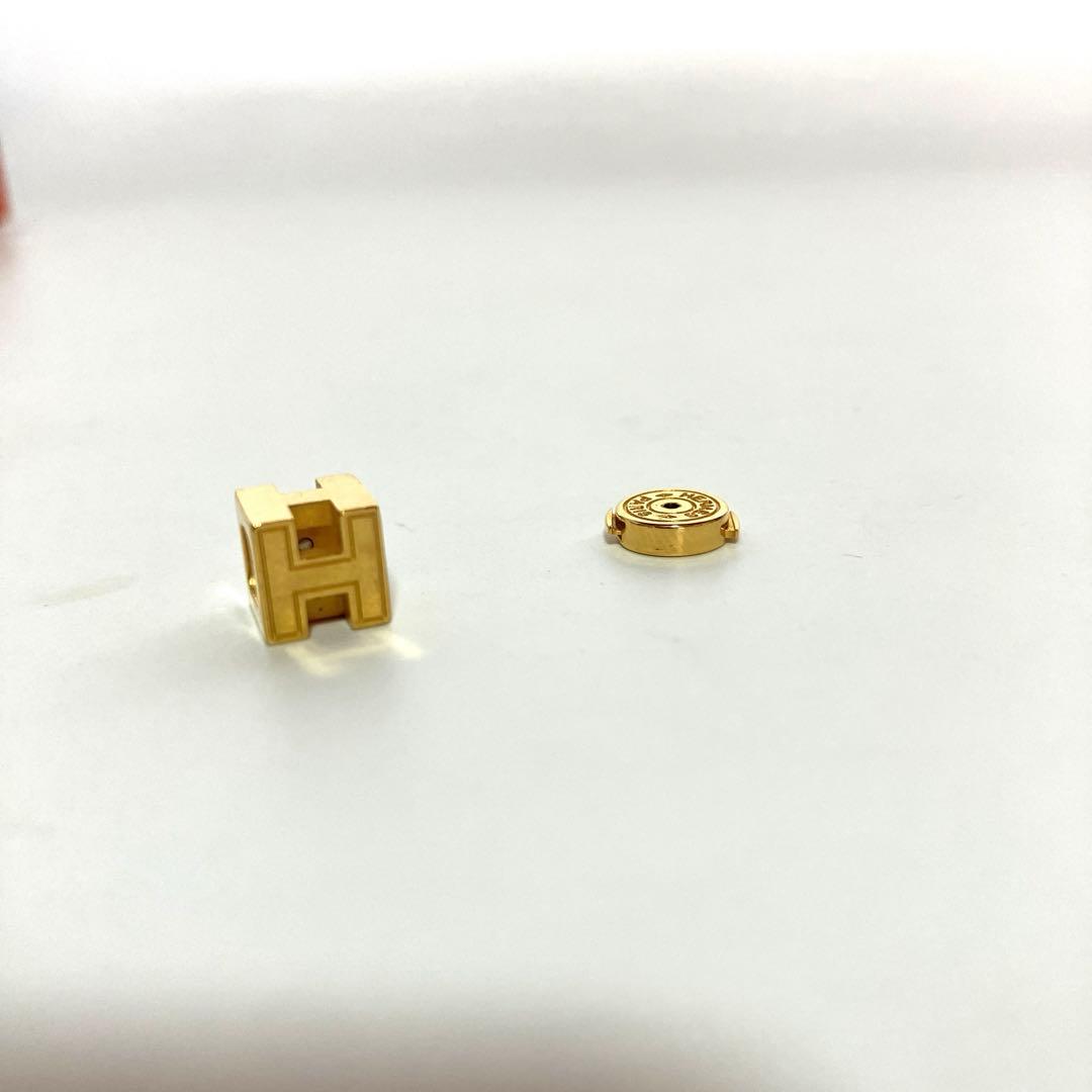 HERMES エルメス カージュドアッシュ Hキューブ ピアス ゴールド