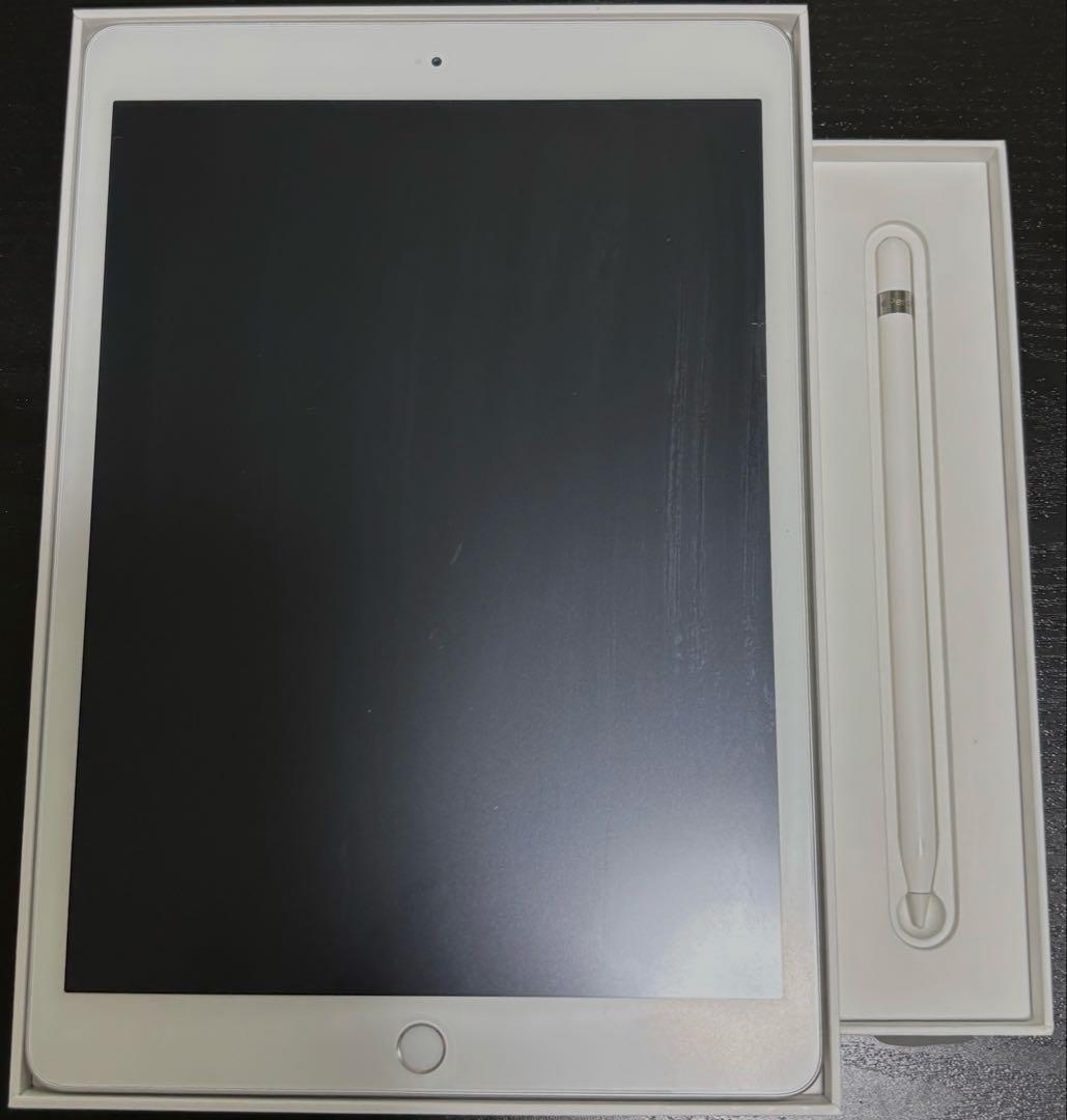 iPad第8世代（Wi-Fiモデル 32GB) Apple Pencil