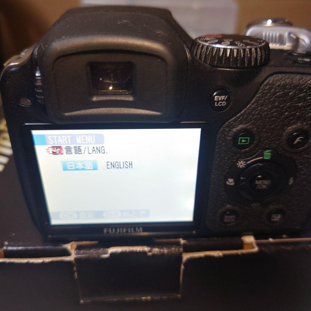 FUJIFILM FinePix S8000fd デジタルカメラ