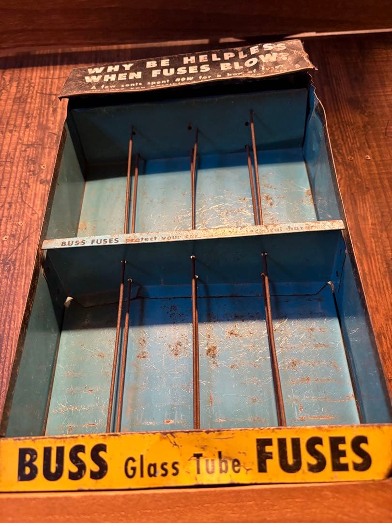 希少！アンティーク　ディスプレイ　スタンド　& ヴィンテージヒューズセット