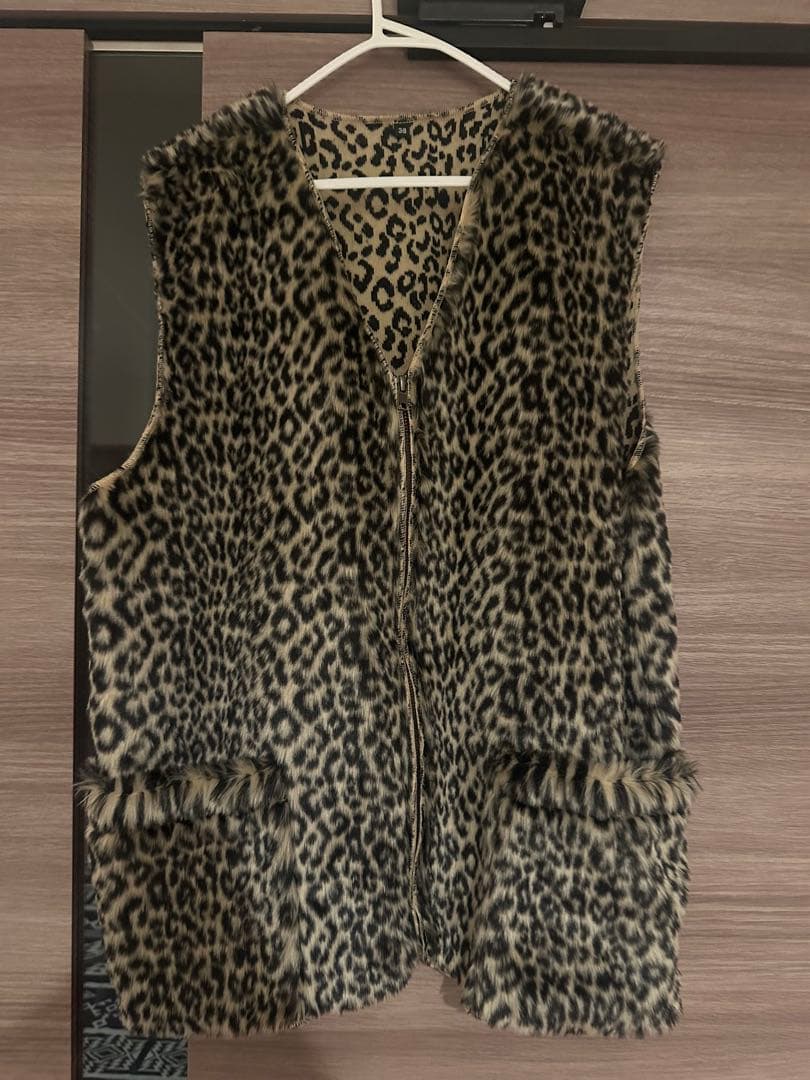 US Fake Fur Leopard Zip Up Vest ベスト　三軒茶屋