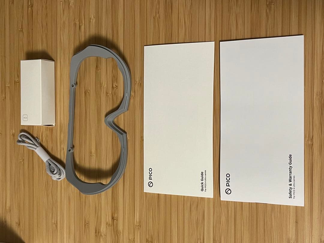 PICO 4 Ultra VRヘッドセット