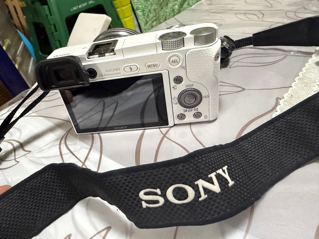 SONY a 6000 白！ レンズや、その他諸々付属品