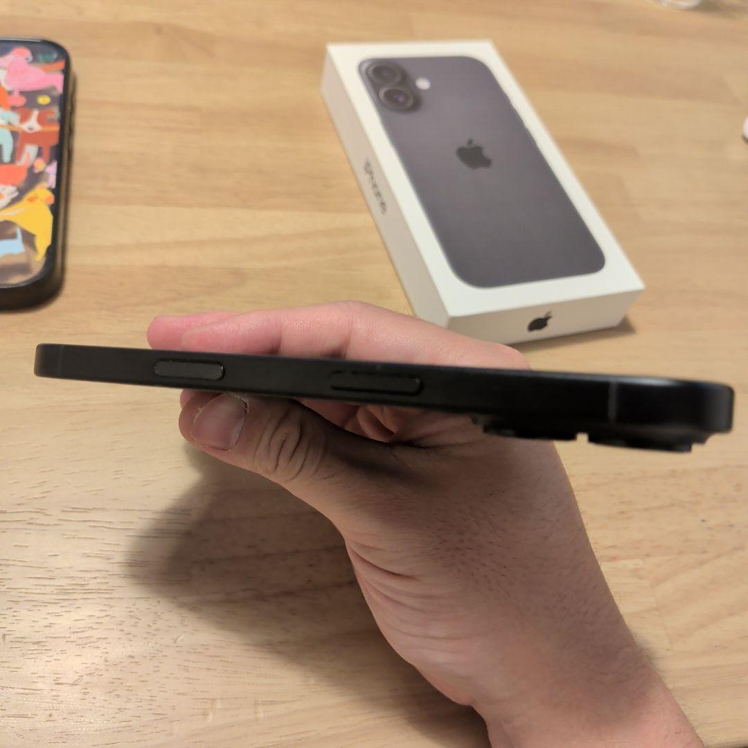 Apple iPhone 16 256gb SIMフリー ブラック