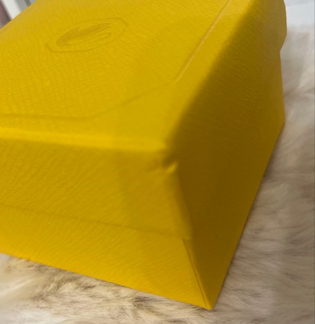 新品未使用 スワロフスキー Idylliaビー＆チェリー クリスタル台座付き