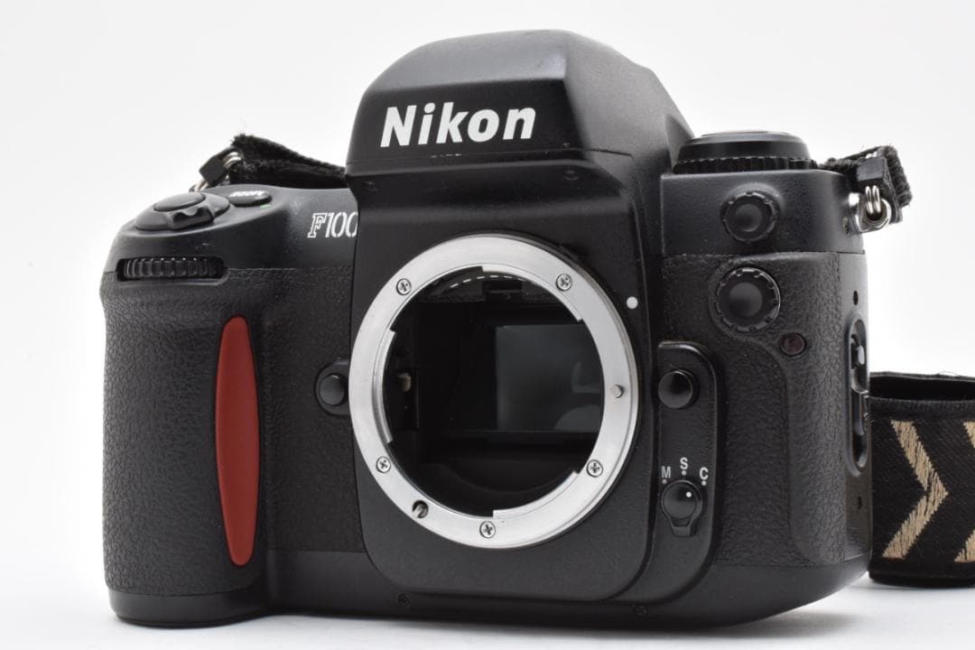 ■ 美品 ■ ニコン　Nikon F100 ボディ