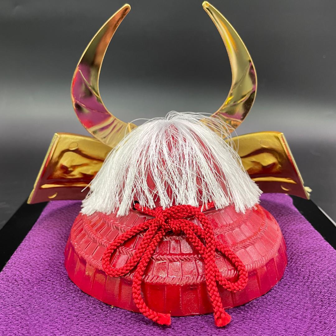 戦国武将兜 武田信玄公 出世兜 飾台 盃 セット ミニ兜 金色兜 黒兜 赤房