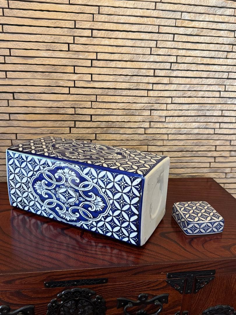 シノワズリ　花器　ウィンターセール