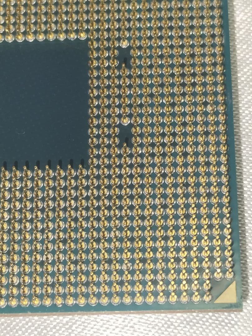 りす　AMD Ryzen 7 3800X CPU