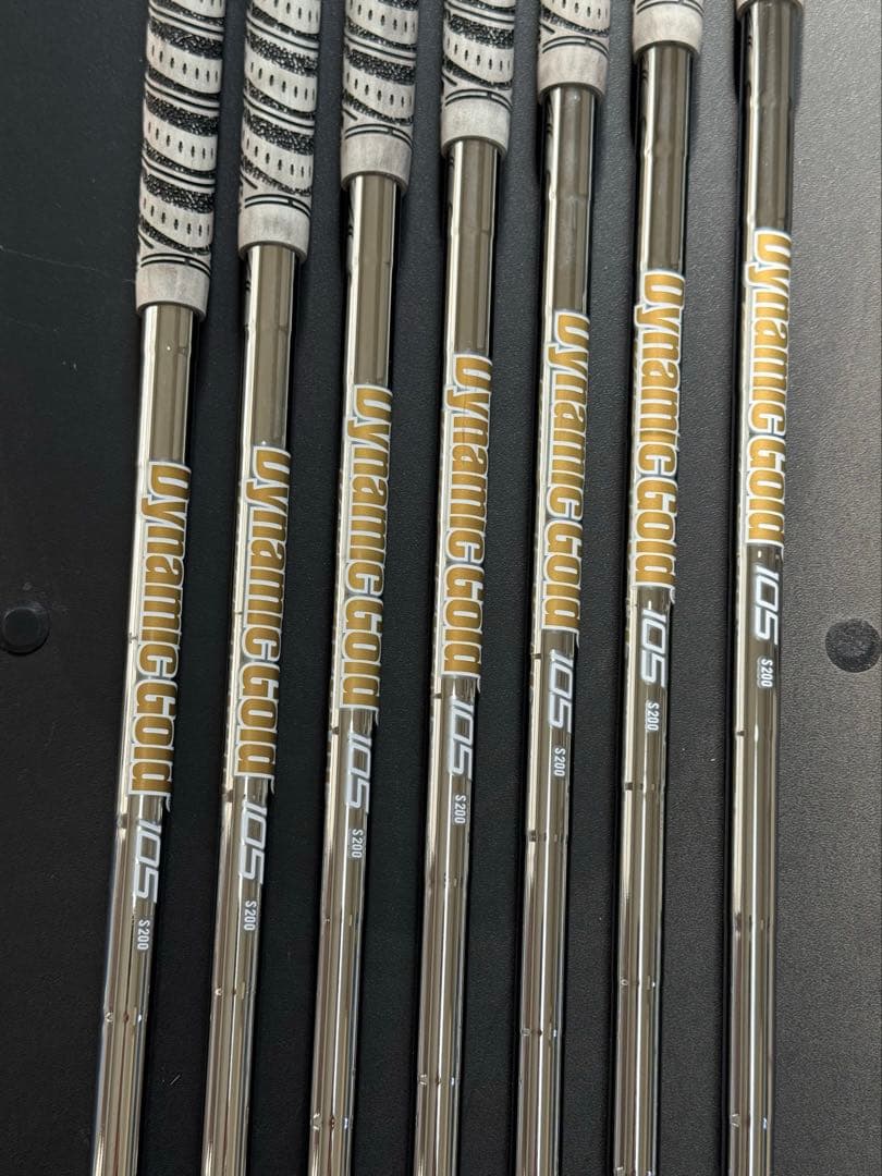 PRGR 02 アイアン 5-P.48°7本セット　DG 105S200