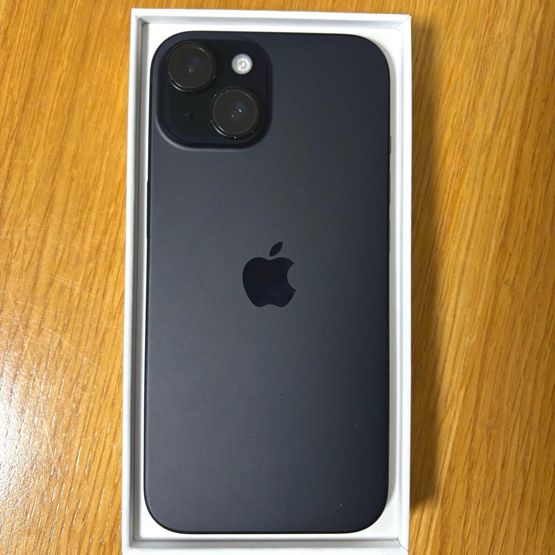 【美品】iPhone 15 ブラック 128GB SIMフリー　付属品、箱あり