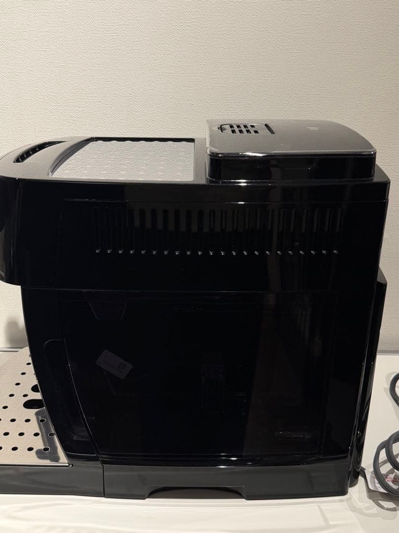 デロンギ マグニフィカS 全自動コーヒーマシン ブラック