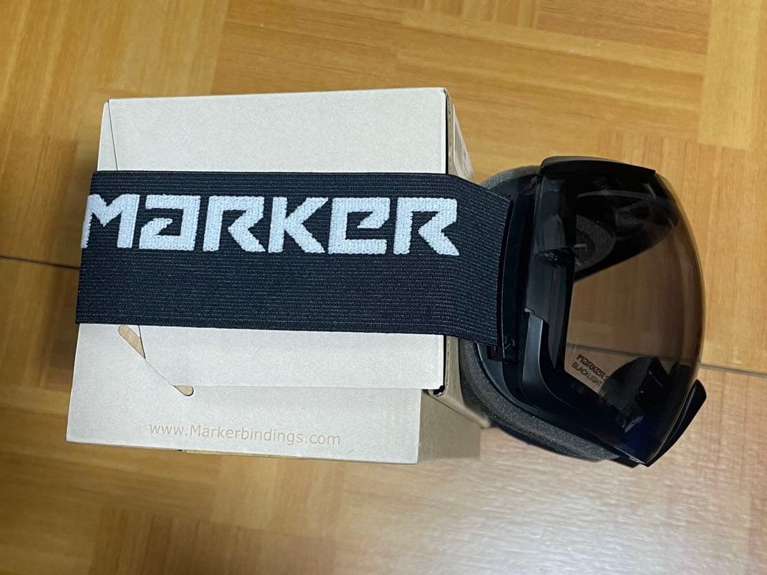 新品MARKER16:10BLACKブラック調光レンズメガネOK 38%OFF