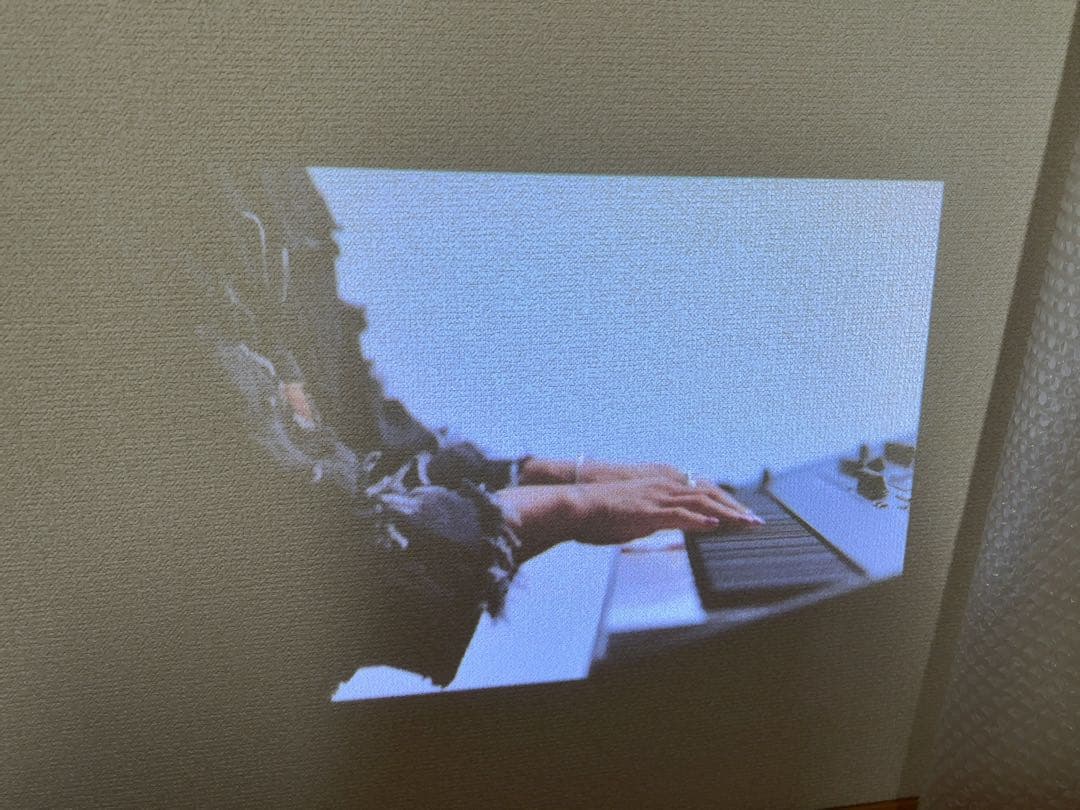 カベーニ 小型プロジェクター KABĒNI T89