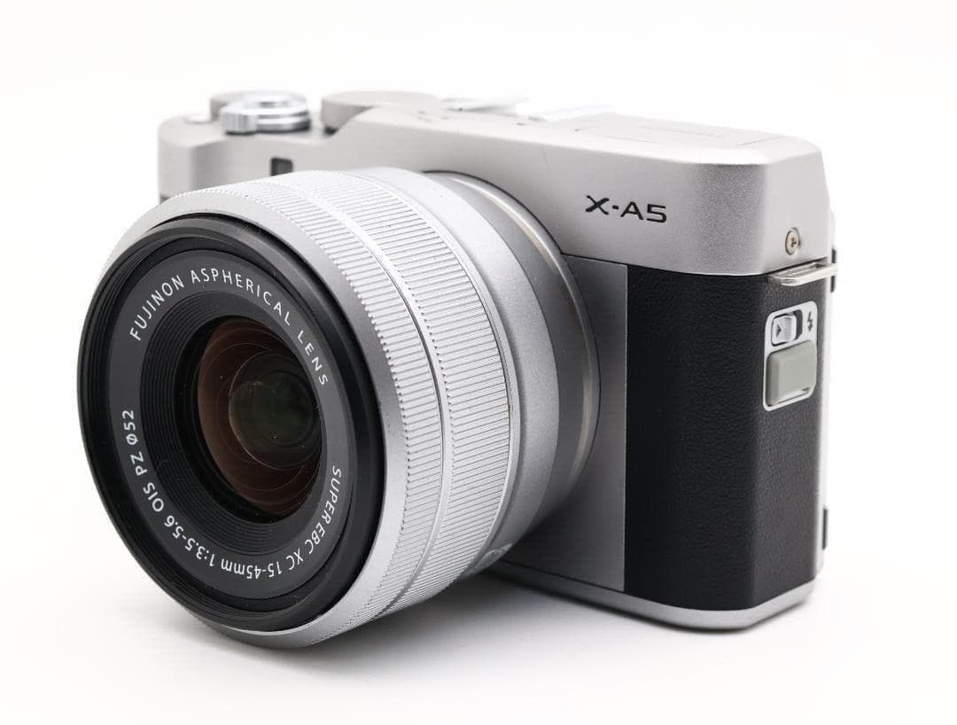 ■完動品 FUJIFILM X-A5 ミラーレス一眼カメラ