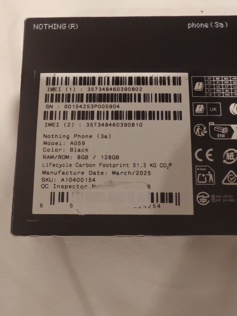 Nothing Phone3a　本体と箱のみ　箱 傷有り