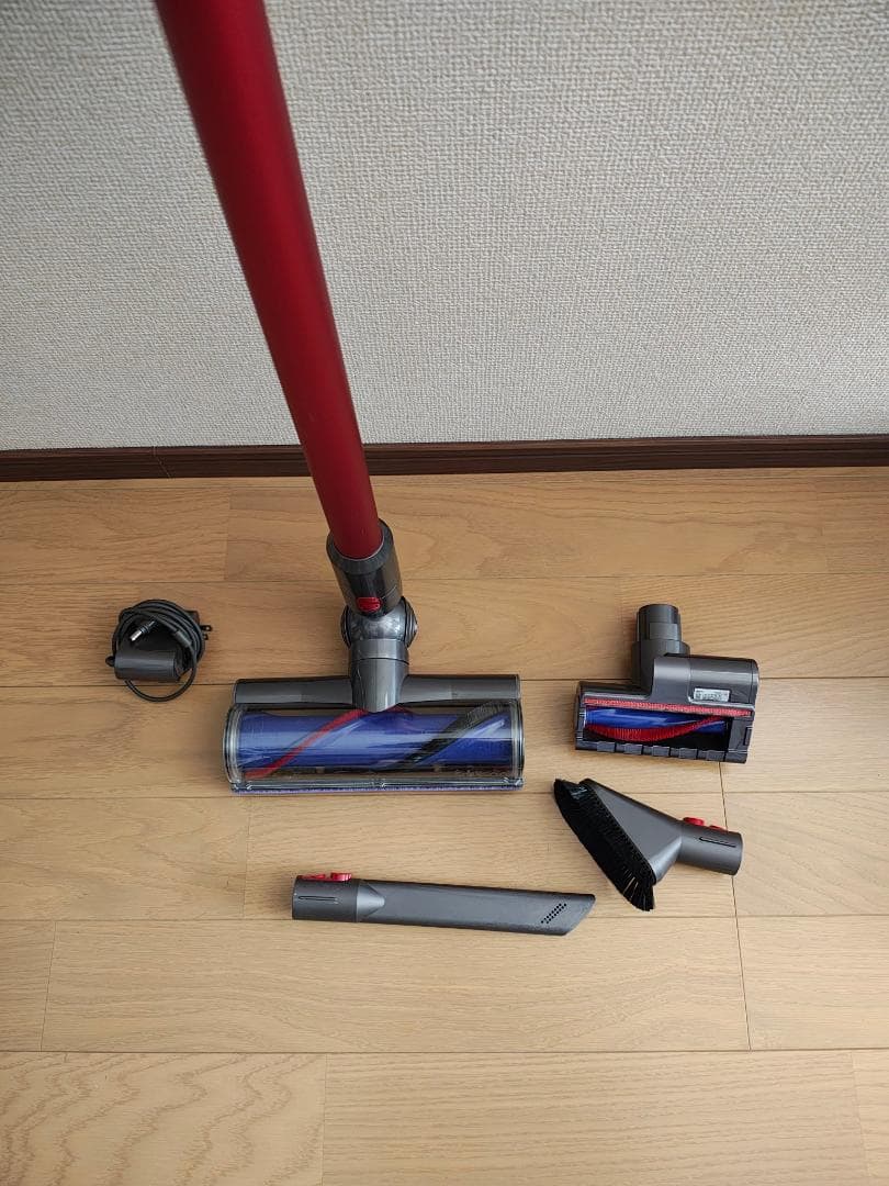ダイソン★コードレス掃除機★V7★ＳV11★バッテリー新品と大差なし★4