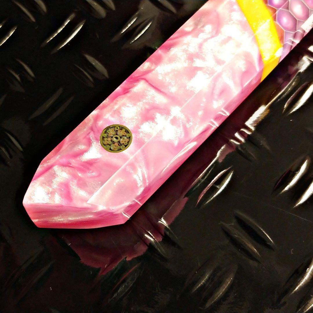 《新作》　V金10号　ダマスカス包丁　ハニカム模様・ピンク柄　剣型　牛刀　三徳