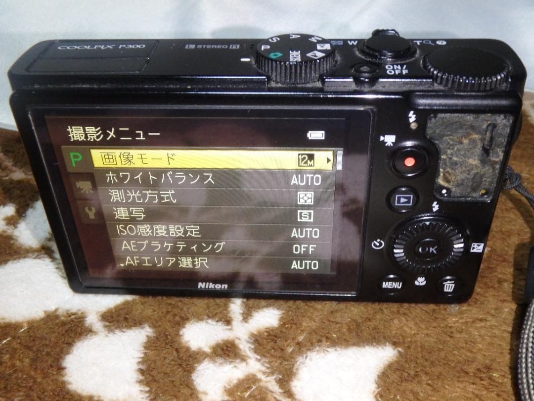 動作品 NIKON P300 COOLPIX デジタルカメラ 少し難