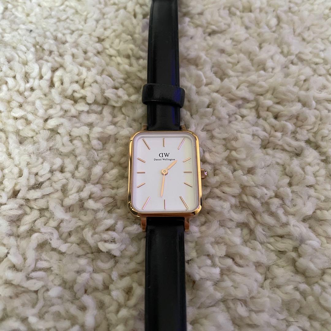 Daniel Wellington スクウェアウォッチ　腕時計　レディース　黒