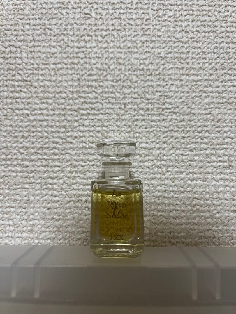 La Joven Noche ラホーベンノーチェ　フエギア1833